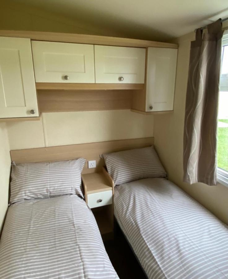 קינגסטון אפון הול Cosy Caravan מראה חיצוני תמונה