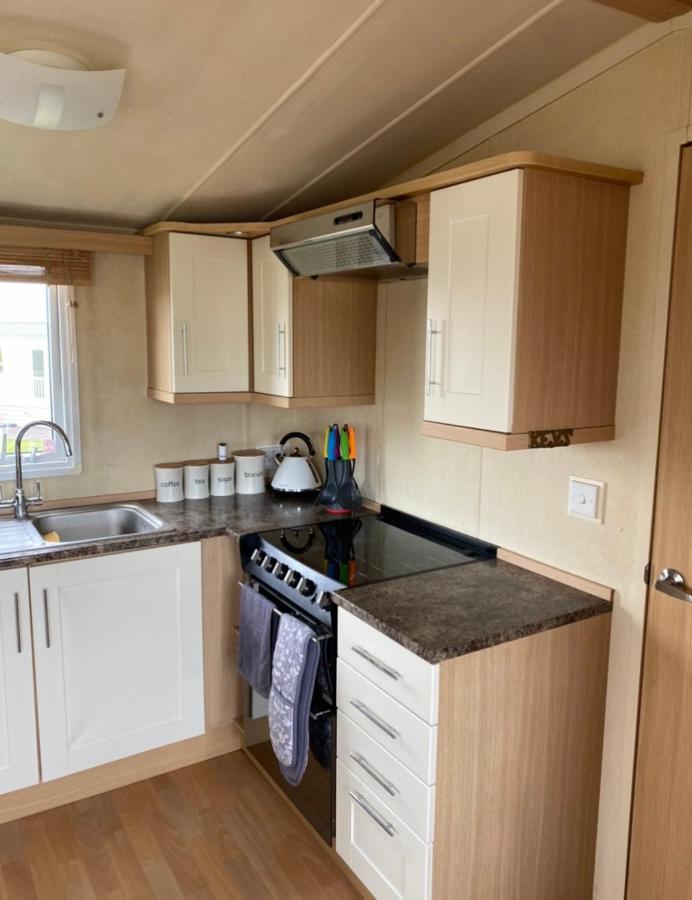 קינגסטון אפון הול Cosy Caravan מראה חיצוני תמונה
